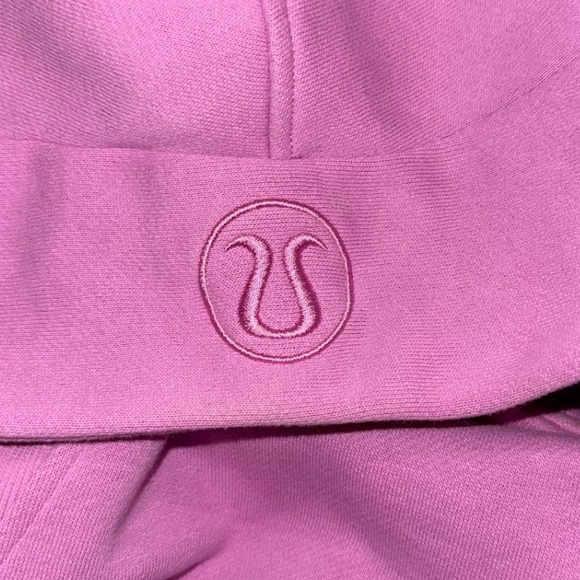 NWOT Lululemon (Discontinued) Scuba Oversized Hoodie - Picture 7 of 7